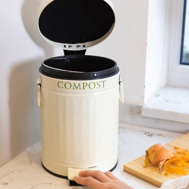 Compost Pedal Bin With Charcoal Filter, 3 Litre