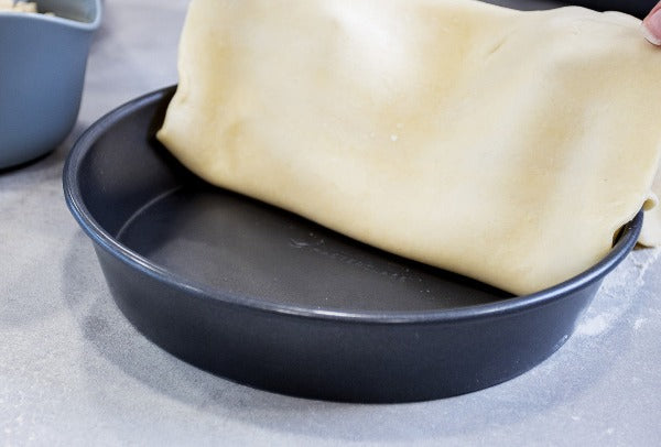 Master Class Non-Stick Deep Pie Pan, 23cm