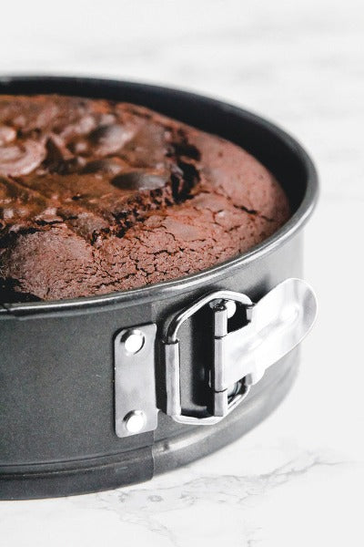 Masterclass Non-Stick Spring Form Cake Tin, 18cm