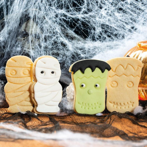 Monster cookie cutters, Set of 2