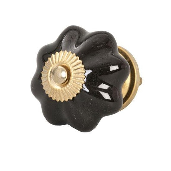 black cabinet knob