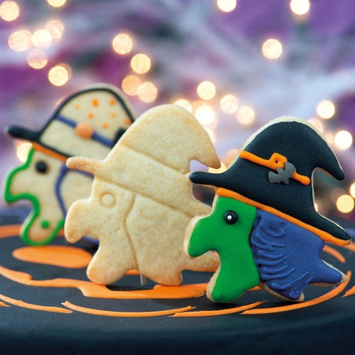 Witch Cookie Cutter (D093)